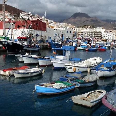 Paradise Holidays 2 Bedrooms & Sea View, Cristianos, Tenerife Apartament *