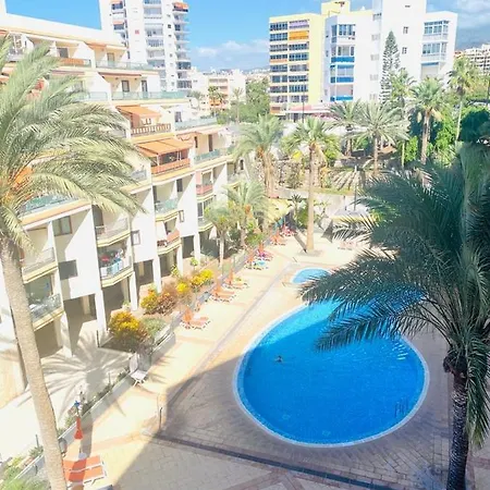 Paradise Holidays 2 Bedrooms & Sea View, Cristianos, Tenerife شقة أرونا