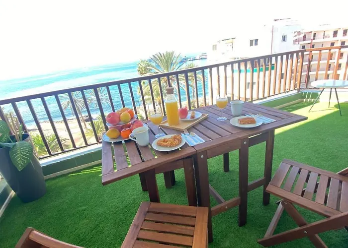 Paradise Holidays 2 Bedrooms Apartment&sea View, Cristianos, Tenerife Arona (Tenerife)