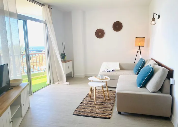 Paradise Holidays 2 Bedrooms Apartment&sea View, Cristianos, Tenerife Apartamento Arona (Tenerife)