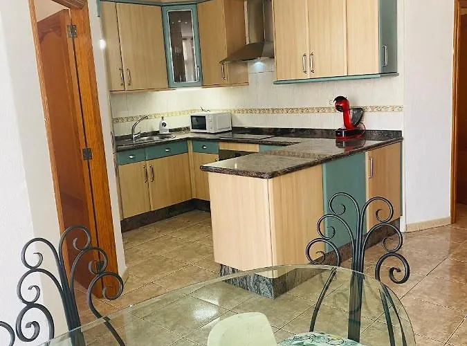 Paradise Holidays 2 Bedrooms Apartment&sea View, Cristianos, Tenerife Apartamento Arona (Tenerife)