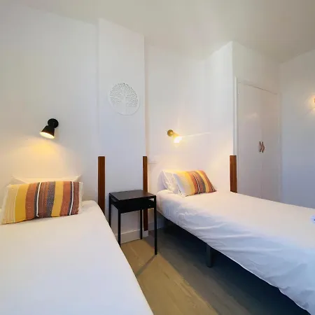 Paradise Holidays 2 Bedrooms & Sea View, Cristianos, Tenerife * Arona (Tenerife)