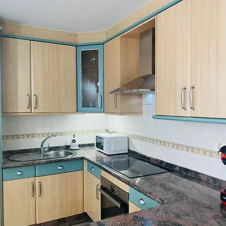 Paradise Holidays 2 Bedrooms & Sea View, Cristianos, Tenerife *