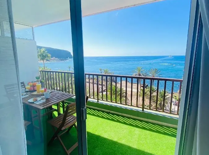 Paradise Holidays 2 Bedrooms & Sea View, Cristianos, Tenerife * 阿罗纳